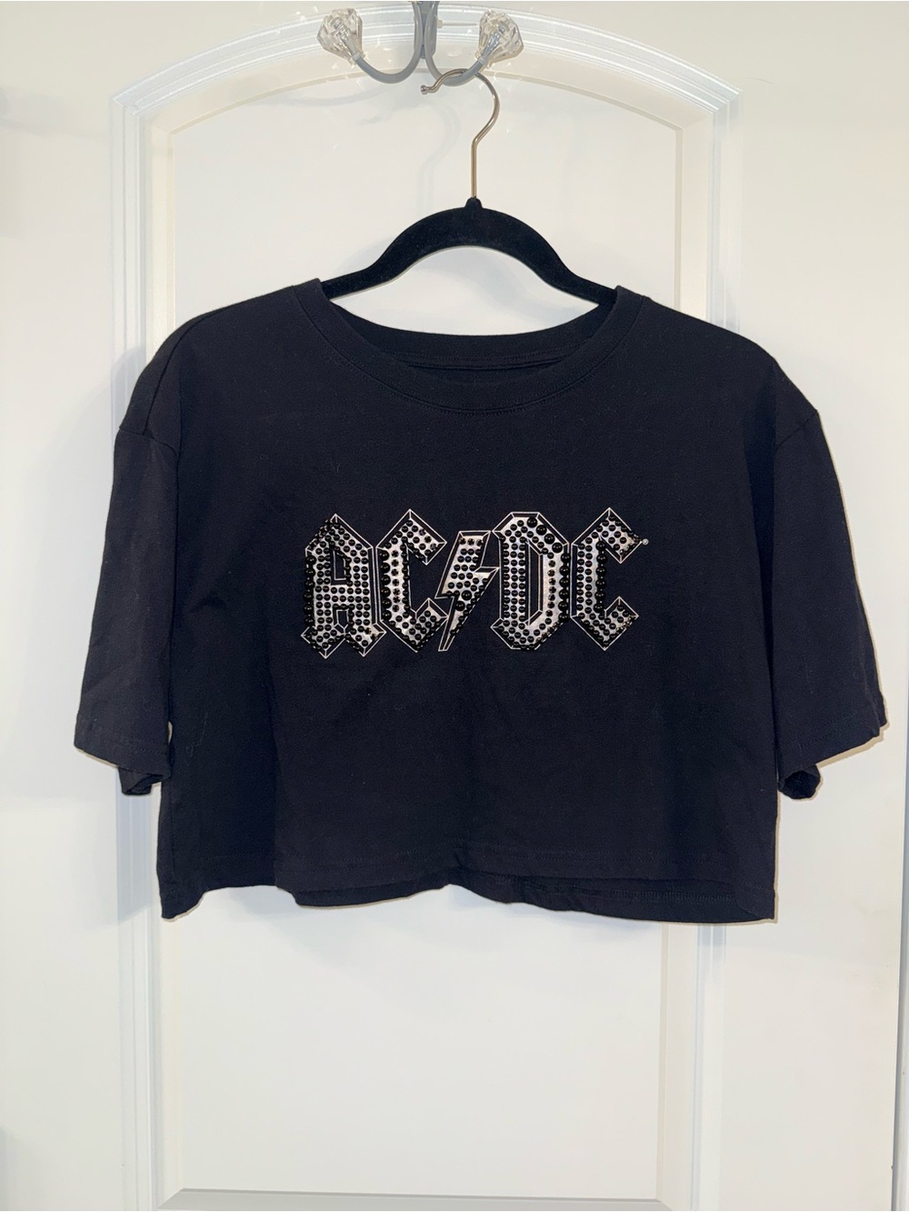 AC/DC Rocker/Graphic/Alternative  Black Cropped Tee with Studded Logo